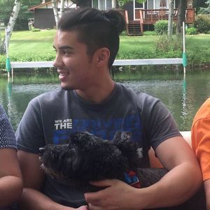 Meet your Posher, Avery